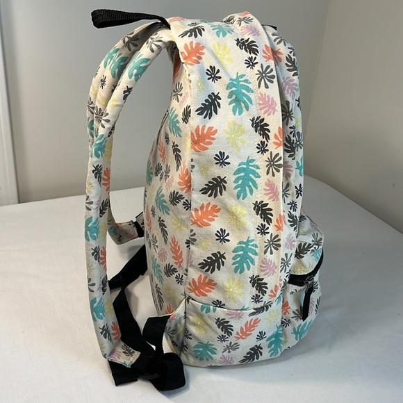 VANS Realm Floral Canvas Backpack - design collaboration with ASPCA - Picture 3 of 16